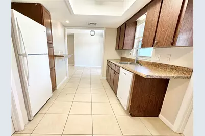 132 S Bulova Drive, Apopka, FL 32703 - Photo 8