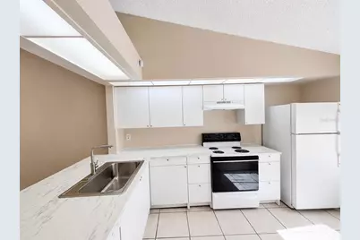 2910 Western Willow Terrace, Orlando, FL 32808 - Photo 10