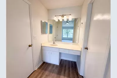923 Oxford Park Drive #81, Sun City Center, FL 33573 - Photo 16