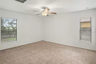 2218 Bracknell Forest Trail, Tavares, FL 32778 - Photo 10