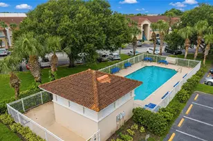 508 Villa Del Sol Cir, Orlando, FL 32824 - Photo 16