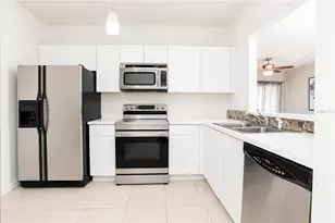 508 Villa Del Sol Cir, Orlando, FL 32824 - Photo 8