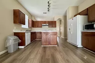 14605 Kristenright Ln, Orlando, FL 32826 - Photo 10