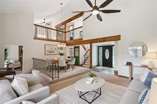 916 E Cleveland St, Apopka, FL 32703 - Photo 2