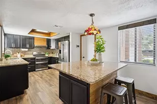 916 E Cleveland St, Apopka, FL 32703 - Photo 14