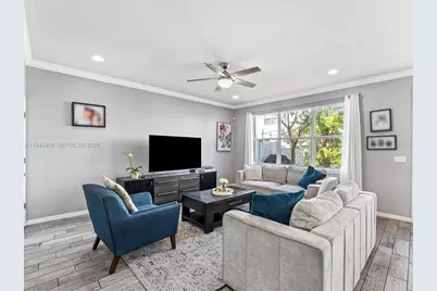 3953 Black Olive Lane, Hollywood, FL 33021 - Photo 12