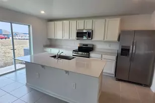 2189 Lasso Loop, Eagle Lake, FL 33839 - Photo 4