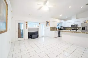 2125 Triumfo Cir, Kissimmee, FL 34744 - Photo 18