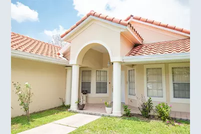 2125 Triumfo Circle, Kissimmee, FL 34744 - Photo 2
