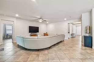 3758 Hanworth Loop, Sanford, FL 32773 - Photo 18