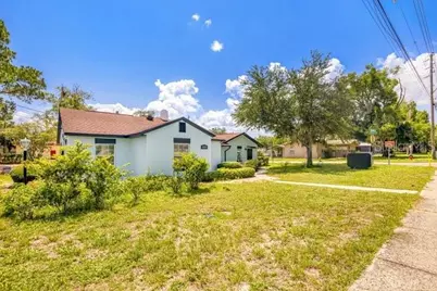 604 N Sinclair Avenue, Tavares, FL 32778 - Photo 2