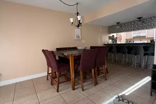 821 Pinewood Ct, Haines City, FL 33844 - Photo 4