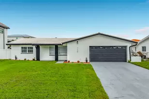 720 Capri Blvd, Saint Petersburg, FL 33706 - Photo 1