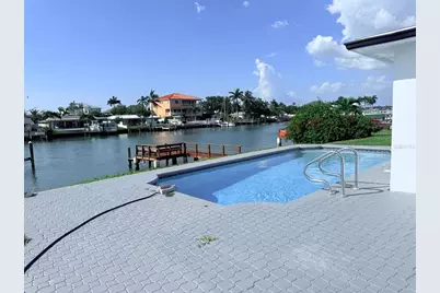 720 Capri Boulevard, Saint Petersburg, FL 33706 - Photo 36