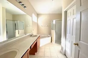 10429 Kristen Park Dr, Orlando, FL 32832 - Photo 16