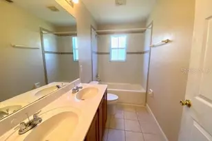 10429 Kristen Park Dr, Orlando, FL 32832 - Photo 22