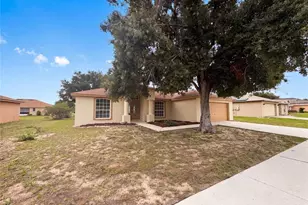 1038 Highland Crest Cir, Lake Wales, FL 33853 - Photo 16