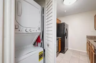3930 Southpointe Dr, Orlando, FL 32822 - Photo 10