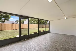 4613 Flatwood Ln, Orlando, FL 32829 - Photo 16