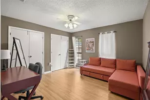 4613 Flatwood Ln, Orlando, FL 32829 - Photo 10