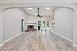 4507 Winderwood Cir, Orlando, FL 32835 - Photo 4
