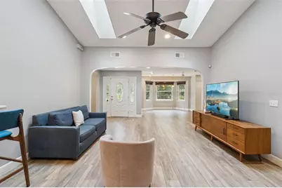 4507 Winderwood Circle, Orlando, FL 32835 - Photo 8