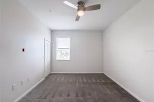 953 Splash Shot Pl, Davenport, FL 33896 - Photo 16