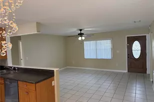 1069 Bridlewood Way, Brandon, FL 33511 - Photo 2