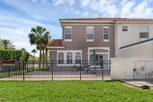 4551 Ada Ln, Kissimmee, FL 34746 - Photo 2