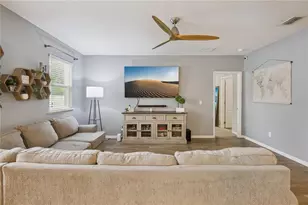 2541 Martins Run, Tavares, FL 32778 - Photo 12
