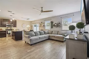 2541 Martins Run, Tavares, FL 32778 - Photo 18