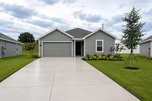 431 Artemis St, Lake Wales, FL 33853 - Photo 2