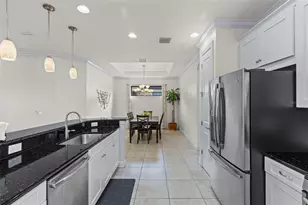8424 Alberata Vista Dr, Tampa, FL 33647 - Photo 20