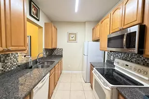 6466 Cava Alta Dr, Orlando, FL 32835 - Photo 4