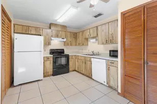 1234 Tino Ct, Orlando, FL 32825 - Photo 4