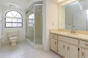 1055 Kensington Park Dr, Altamonte Springs, FL 32714 - Photo 14