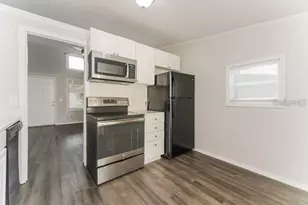 559 Martin Pl Blvd, Apopka, FL 32712 - Photo 6