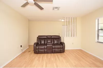 11077 Lightwood Street, Spring Hill, FL 34608 - Photo 4