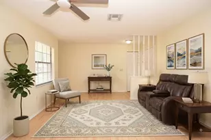 11077 Lightwood St, Spring Hill, FL 34608 - Photo 4