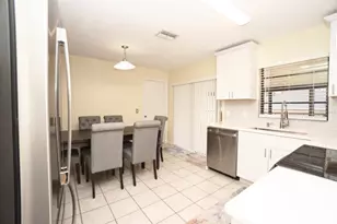 11077 Lightwood St, Spring Hill, FL 34608 - Photo 10