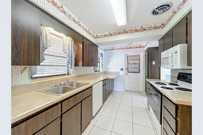 3921 Wren Lane, Orlando, FL 32803 - Photo 18