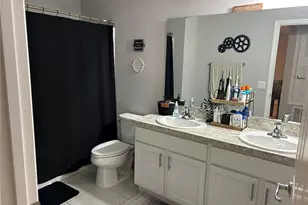 3363 Bellezza Ct, Kissimmee, FL 34746 - Photo 4