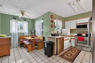 44 Wedgewood Ln, Palm Coast, FL 32164 - Photo 4