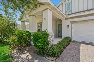 897 Carmillion Ct, Groveland, FL 34736 - Photo 2