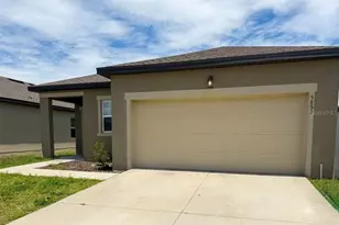 5853 Bullock Pl, Saint Cloud, FL 34771 - Photo 2