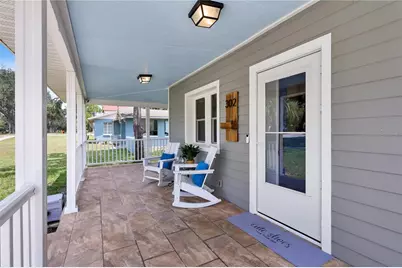 302 S Palm Avenue, Howey in the Hills, FL 34737 - Photo 4