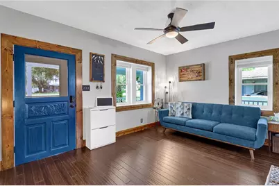 302 S Palm Avenue, Howey in the Hills, FL 34737 - Photo 6