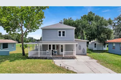302 S Palm Avenue, Howey in the Hills, FL 34737 - Photo 2