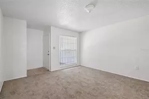 2869 Willow Run, Orlando, FL 32808 - Photo 4