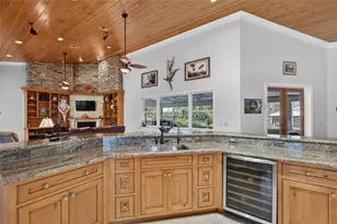 13342 W Lake Yale Rd, Umatilla, FL 32784 - Photo 24